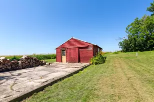 83839 310th St, Ellendale, MN 56026 - Photo 41