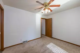 1206 Webster St, Fairmont, MN 56031 - Photo 13