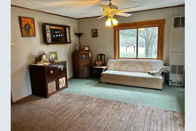 726 E 2nd Street, Pillager, MN 56473 - Photo 5