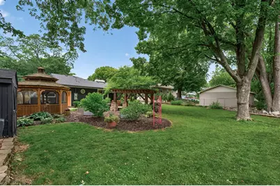 1516 Aquila Avenue N, Golden Valley, MN 55427 - Photo 49