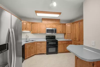 14369 Glenda Drive, Apple Valley, MN 55124 - Photo 3