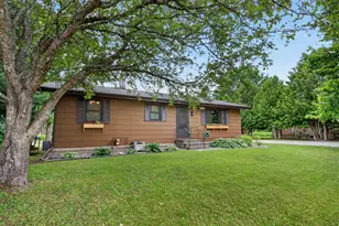 1430 NW 9th St, Grand Rapids, MN 55744 - Photo 5