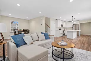 3477 Lyric Ave, Wayzata, MN 55391 - Photo 3