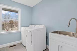 3477 Lyric Ave, Wayzata, MN 55391 - Photo 29