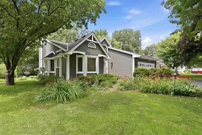 4067 Stockdale Drive, Vadnais Heights, MN 55127 - Photo 3