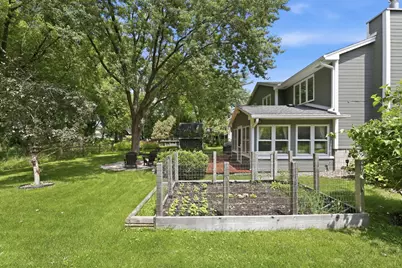 4067 Stockdale Drive, Vadnais Heights, MN 55127 - Photo 13