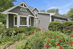 4067 Stockdale Dr, Vadnais Heights, MN 55127 - Photo 7