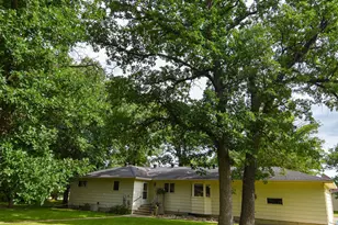 808 Alice Dr, Thief River Falls, MN 56701 - Photo 57