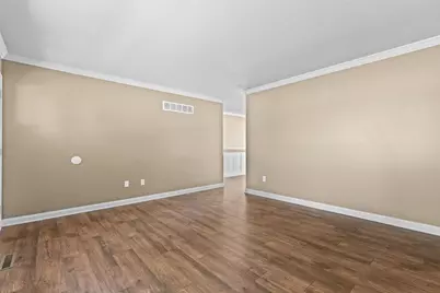 622 30th Street NE, Rochester, MN 55906 - Photo 9