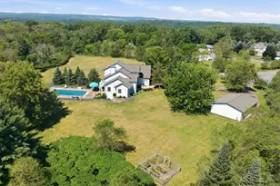 923 Cloverleaf Cir, Hudson, WI 54016 - Photo 57