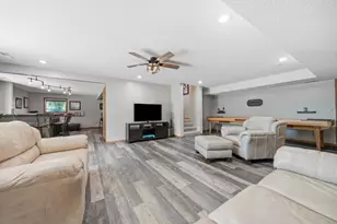 923 Cloverleaf Cir, Hudson, WI 54016 - Photo 31