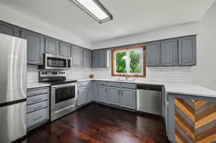 1950 Timber Wolf Trail N, Eagan, MN 55122 - Photo 9