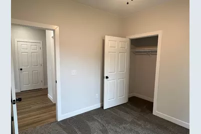 820 Spark Avenue, Albert Lea, MN 56007 - Photo 15