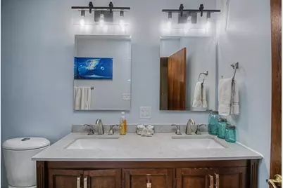 6140 Saint Croix Avenue N, Golden Valley, MN 55422 - Photo 17