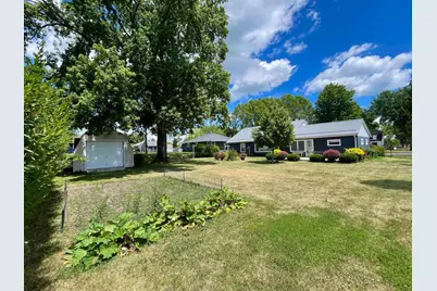 18 S Paffrath Avenue, Springfield, MN 56087 - Photo 5