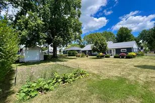 18 S Paffrath Ave, Springfield, MN 56087 - Photo 5
