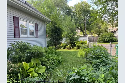 1921 Broadway Street N, Stillwater, MN 55082 - Photo 31