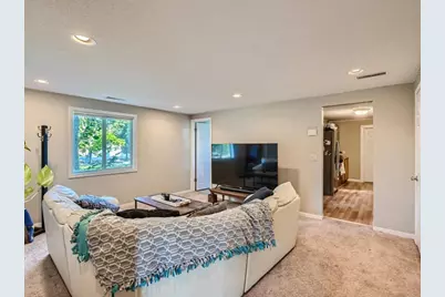 431 Goodhue Street, Saint Paul, MN 55102 - Photo 15