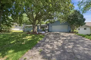9101 Upton Ave S, Bloomington, MN 55431 - Photo 3