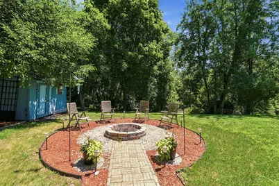 9101 Upton Avenue S, Bloomington, MN 55431 - Photo 33