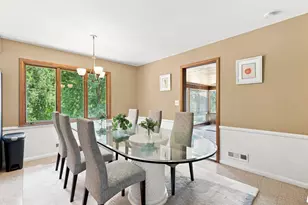 9101 Upton Ave S, Bloomington, MN 55431 - Photo 11