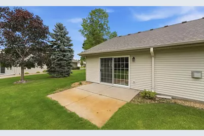 1009 Fairway Drive, Princeton, MN 55371 - Photo 11