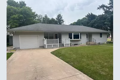 185 10th Street, Tracy, MN 56175 - Photo 1