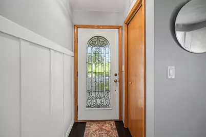 1504 Millpond Court, Chaska, MN 55318 - Photo 13