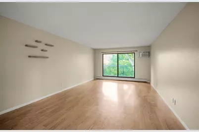 4 Pine Tree Drive #321, Arden Hills, MN 55112 - Photo 3
