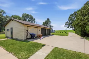 36086 N Silver Lake Rd, Battle Lake, MN 56515 - Photo 7