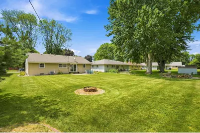 215 Meray Boulevard, Mankato, MN 56001 - Photo 23