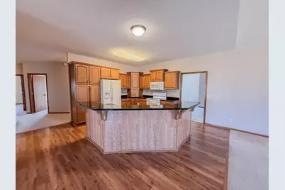 2953 9th Avenue SE, Willmar, MN 56201 - Photo 9
