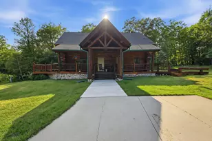18583 Unger Ln, Grand Rapids, MN 55744 - Photo 1