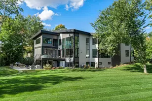 746 Peninsula Point Rd, Shakopee, MN 55379 - Photo 1