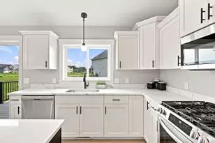 17750 Empire Trail, Lakeville, MN 55044 - Photo 5