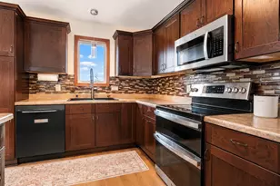 117 Pinehurst Dr, Mankato, MN 56001 - Photo 5