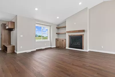 363 Candy Lane, River Falls, WI 54022 - Photo 3