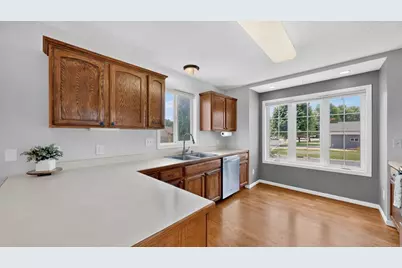 500 10th Avenue NE, Kasson, MN 55944 - Photo 9