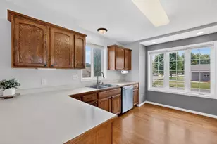 500 10th Ave NE, Kasson, MN 55944 - Photo 9