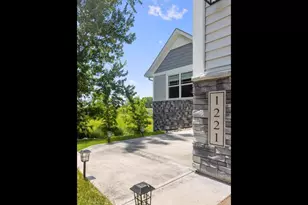 1221 Bishop Cir, Watertown, MN 55388 - Photo 37