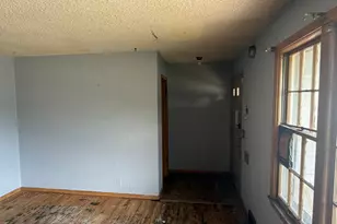 3607 Lake Dr Ave N, Robbinsdale, MN 55422 - Photo 3