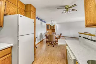 3201 14th St S, Moorhead, MN 56560 - Photo 21