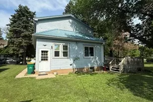 102 N Grove St, Okabena, MN 56161 - Photo 5