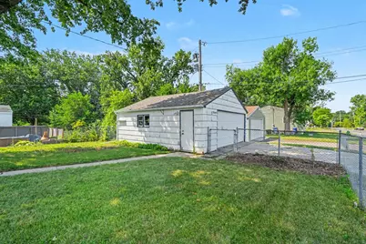 3300 Xylon Avenue S, Saint Louis Park, MN 55426 - Photo 3