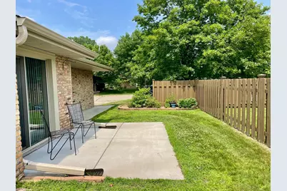 9809 Cimarron Trail, Minnetonka, MN 55305 - Photo 15