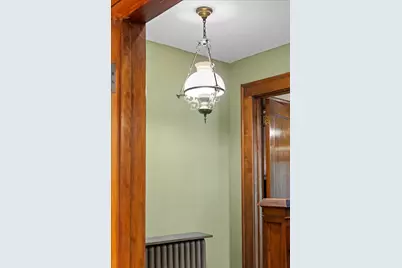 887 Ashland Avenue, Saint Paul, MN 55104 - Photo 27