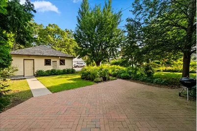 887 Ashland Avenue, Saint Paul, MN 55104 - Photo 85