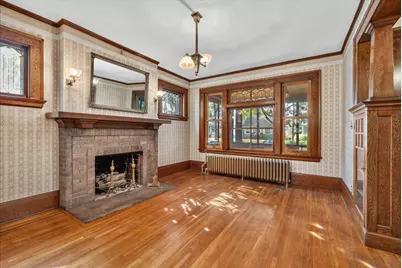 887 Ashland Avenue, Saint Paul, MN 55104 - Photo 9