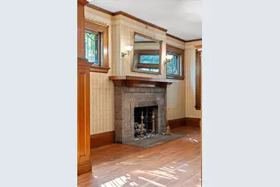 887 Ashland Avenue, Saint Paul, MN 55104 - Photo 11