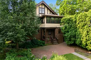 887 Ashland Ave, Saint Paul, MN 55104 - Photo 83